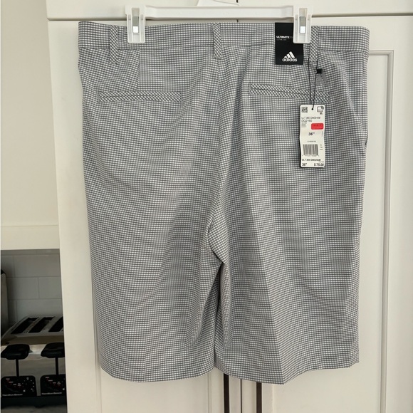 Adidas Men's Ultimate365 Gray Gingham Check Golf Shorts - Picture 4 of 4